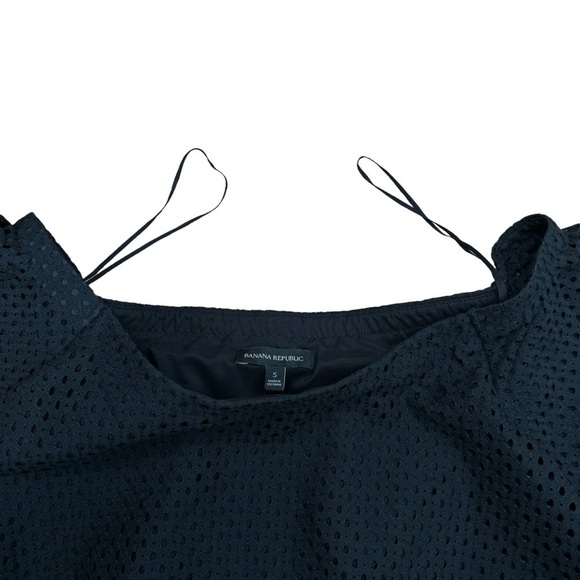 Banana Republic Womens Off The Shoulder Ruffle Blouse S Black Eyelet Feminine - Picture 9 of 14